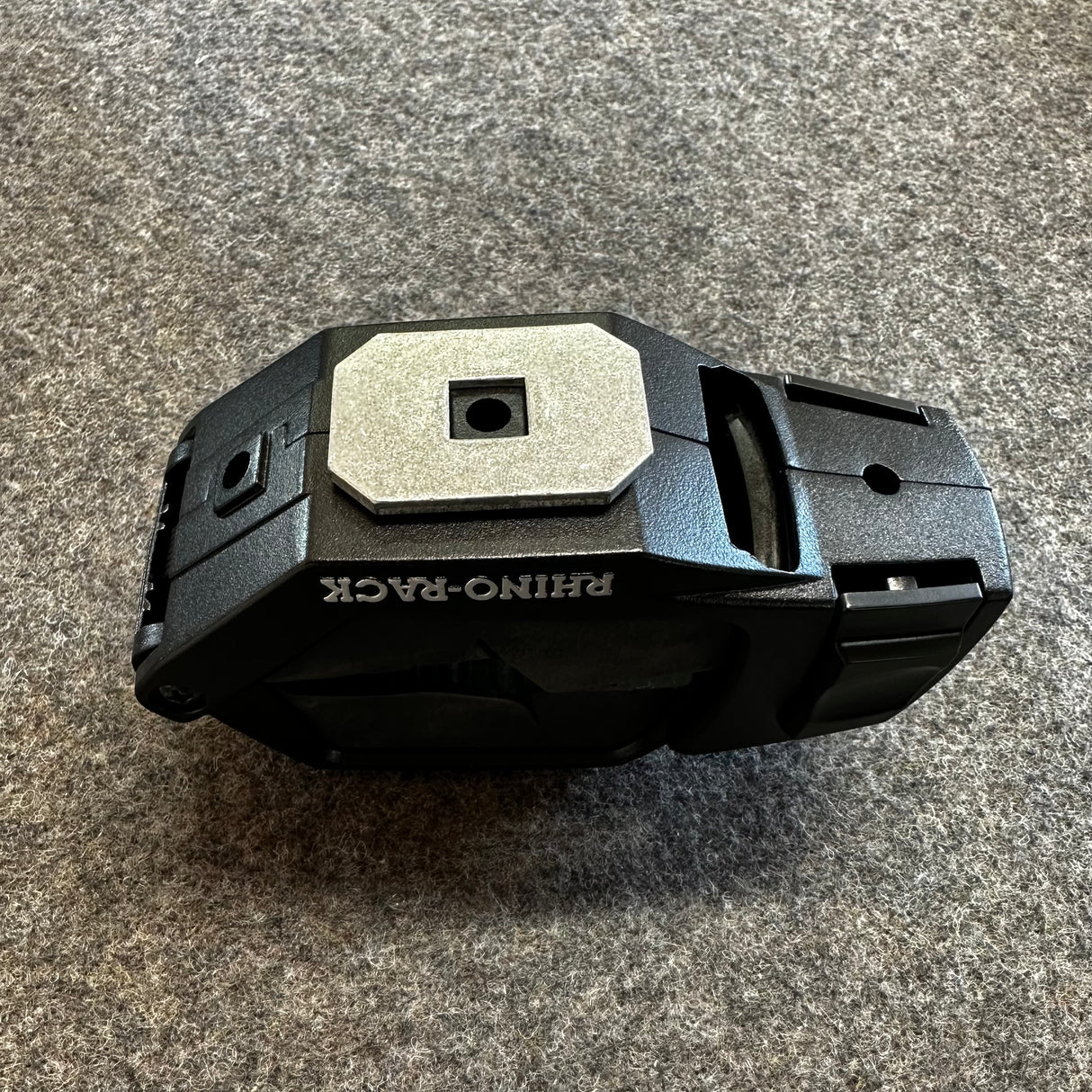 Universal Rhino-Rack "Stow It" Shovel Mounts (RSIT2)