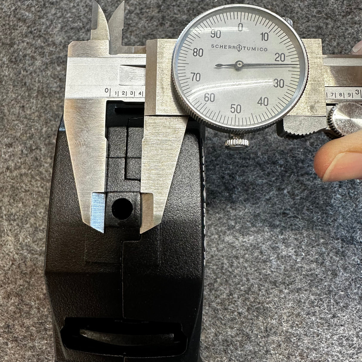 Universal Rhino-Rack "Stow It" Shovel Mounts (RSIT2)