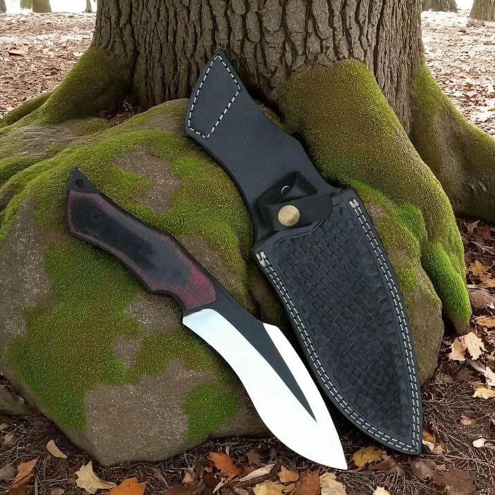 Bushcraft Knife – 5 mm Blade & Red Micarta Handle