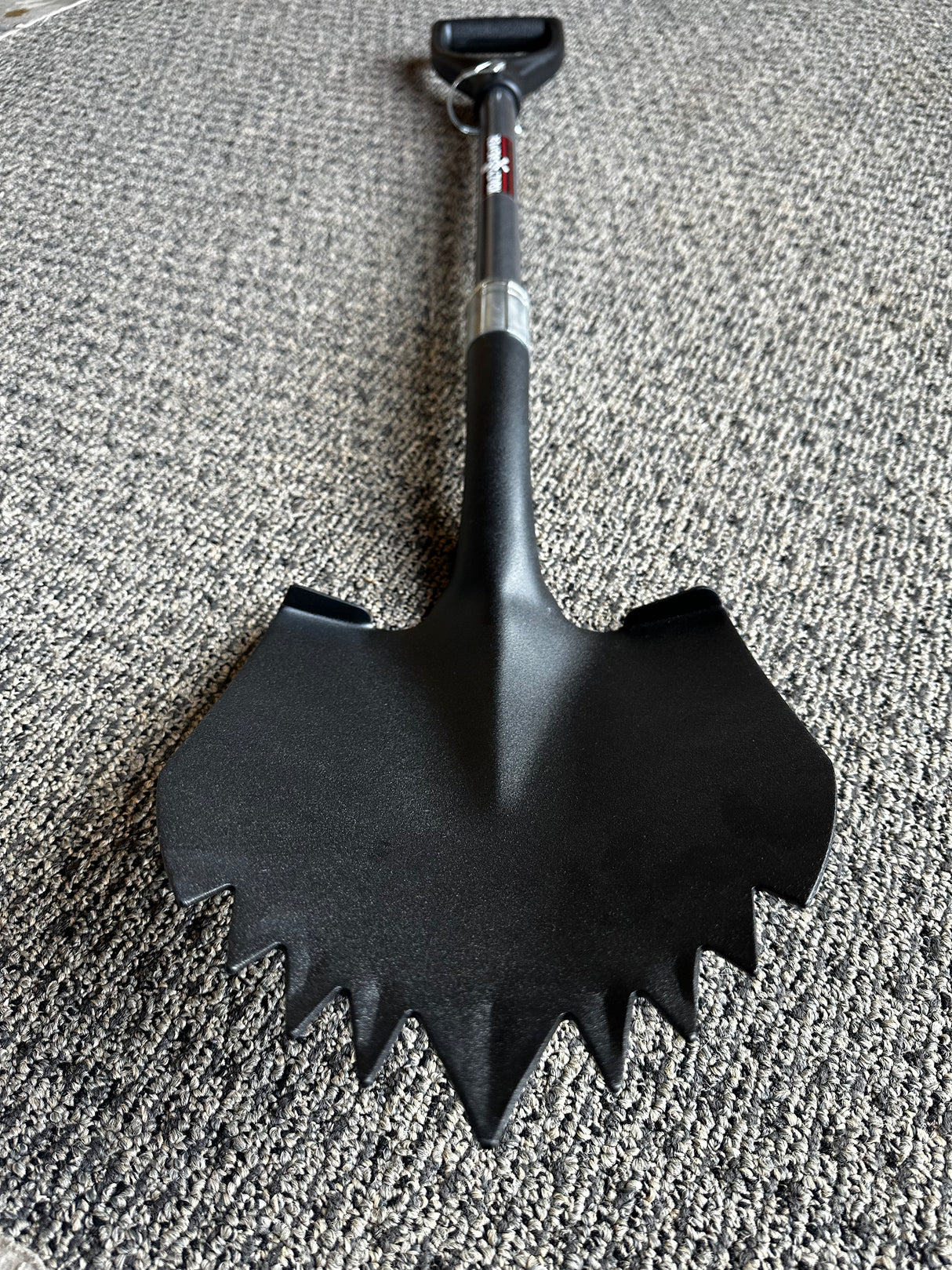 Factory Second Krazy Beaver Shovel (Black Edition 45634)