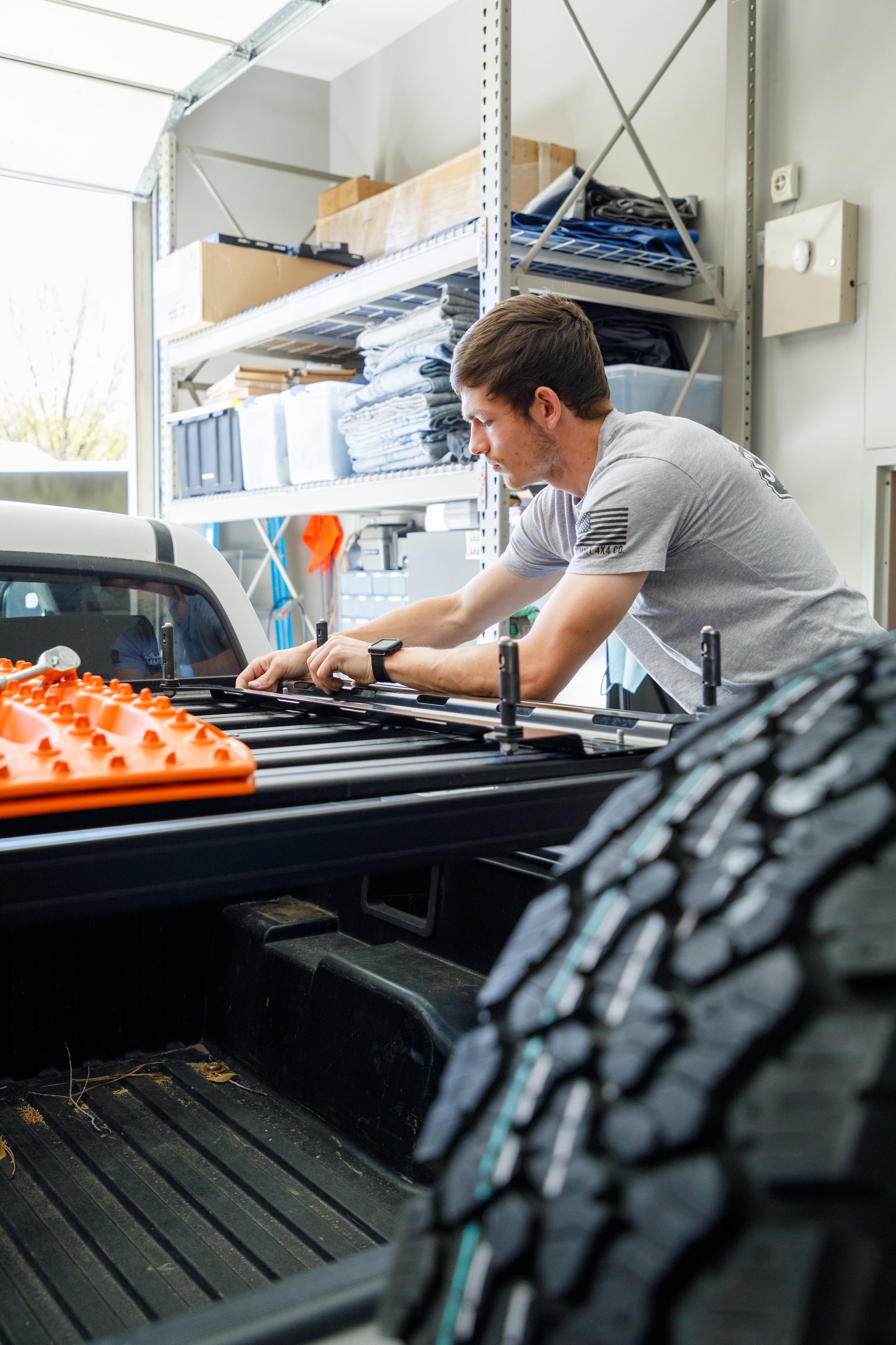 Overland Kitted Universal MAXTRAX Mounting Plate – Krazy Beaver Tools