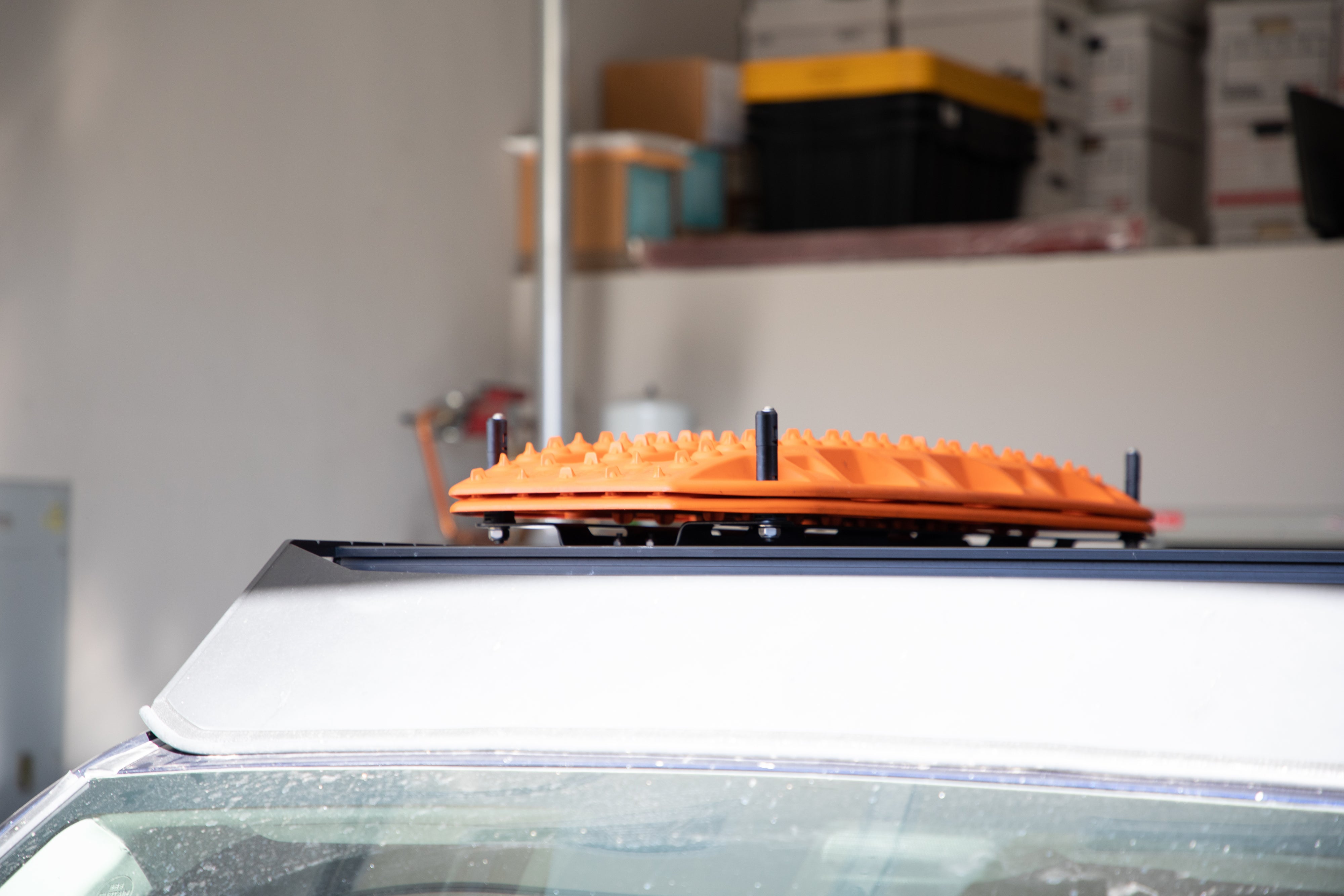 【新品・未開封】KC TOP PLATE Overland Kitted Universal MAXTRAX Mounting Plate – Krazy Beaver Tools