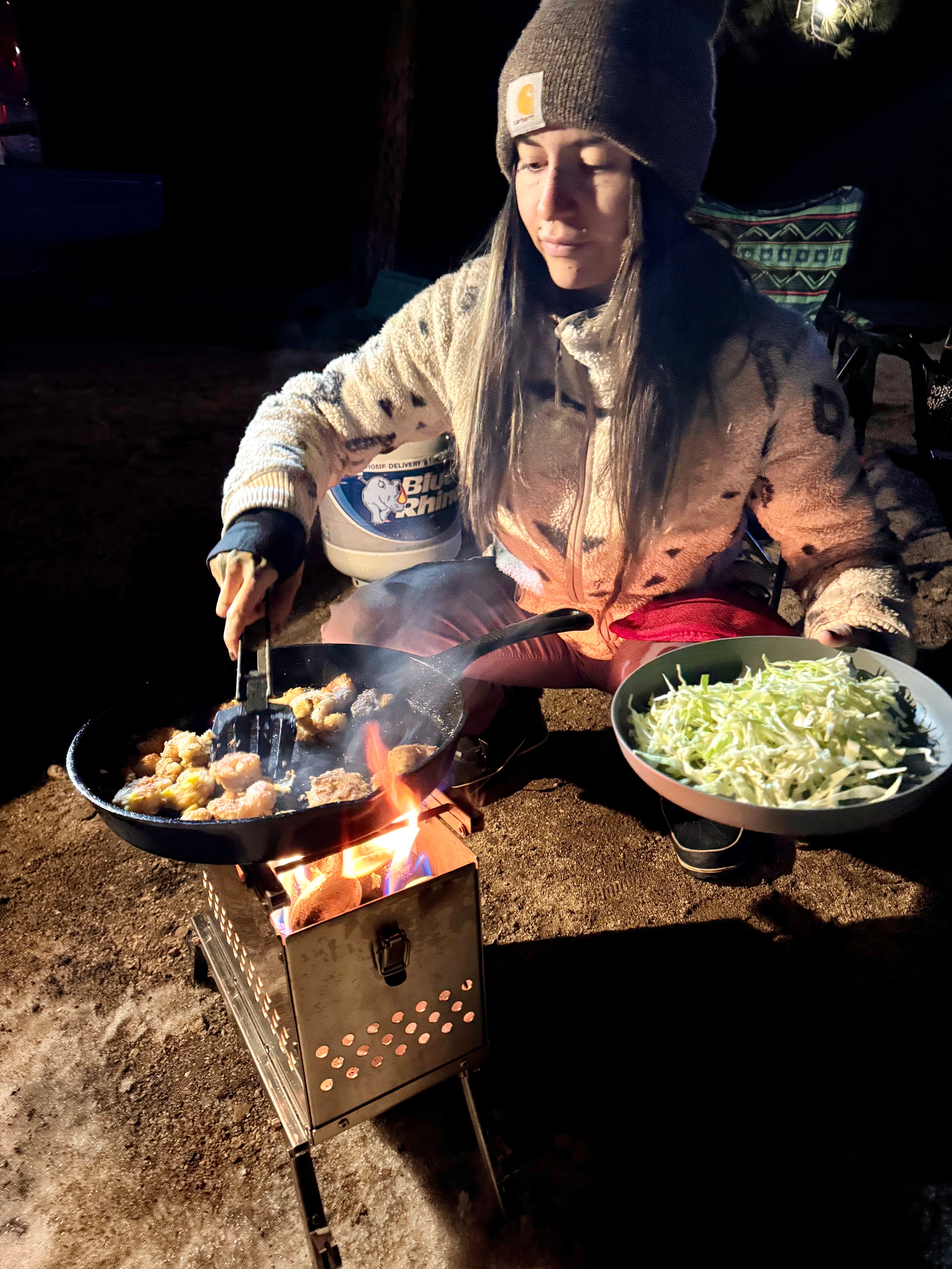 Hekla with Trident Burner: Cooking and Campfire in One Box