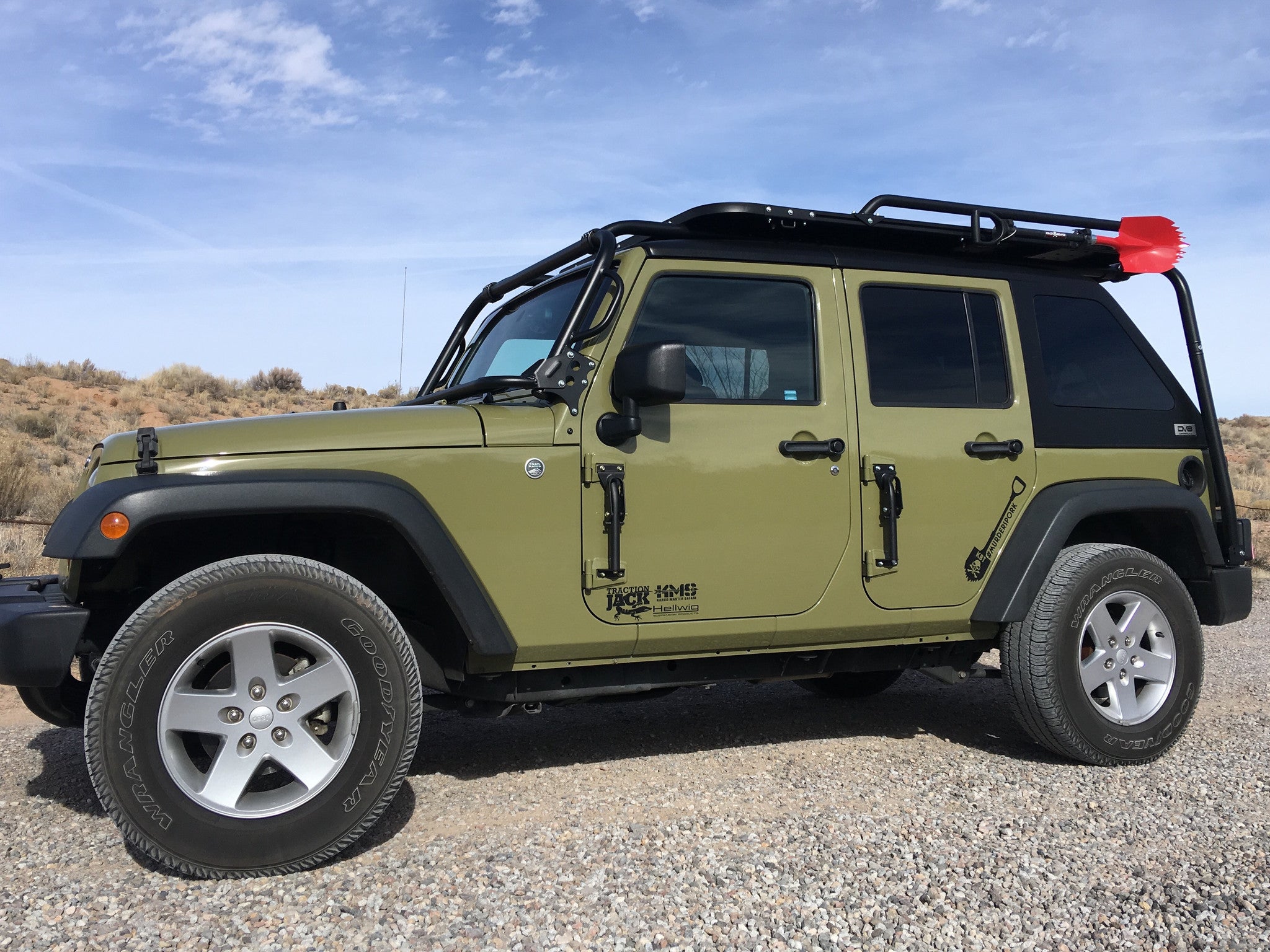 FACTORY SECOND Krazy Beaver Shovel (Black Handle/Red Head) – Krazy