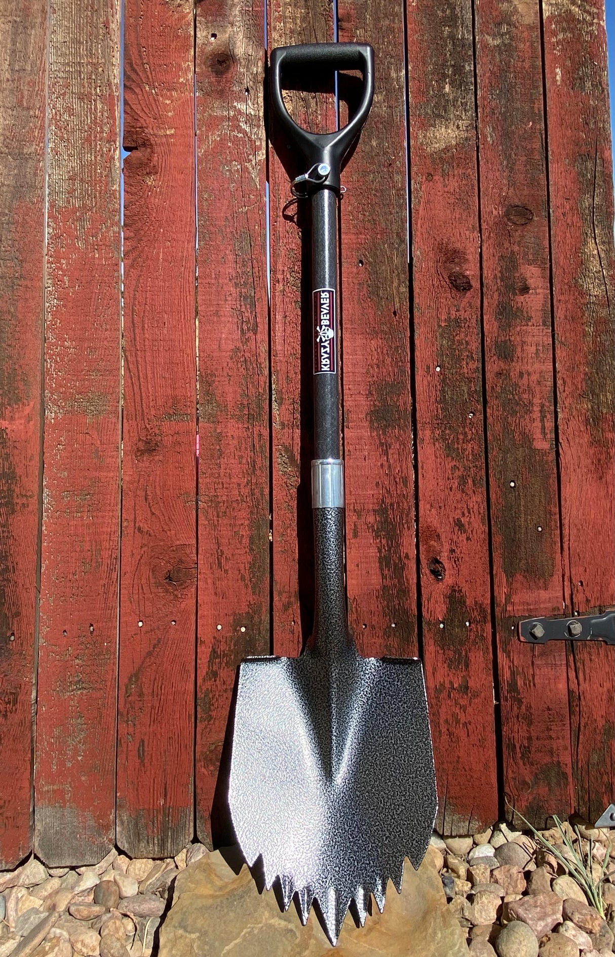 Krazy Beaver Shovel (Silver Vein Head / Black Handle 45638)